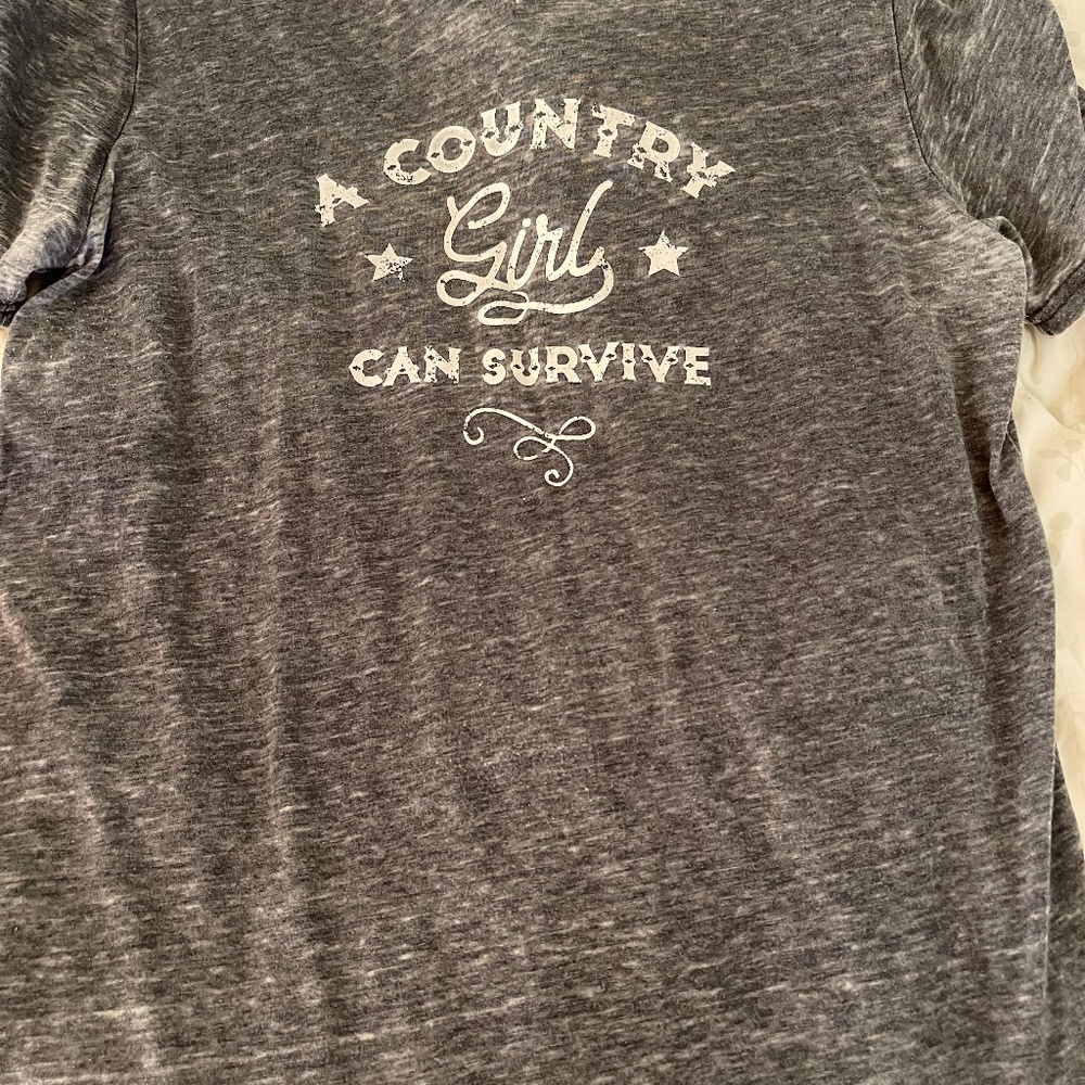 t shirt